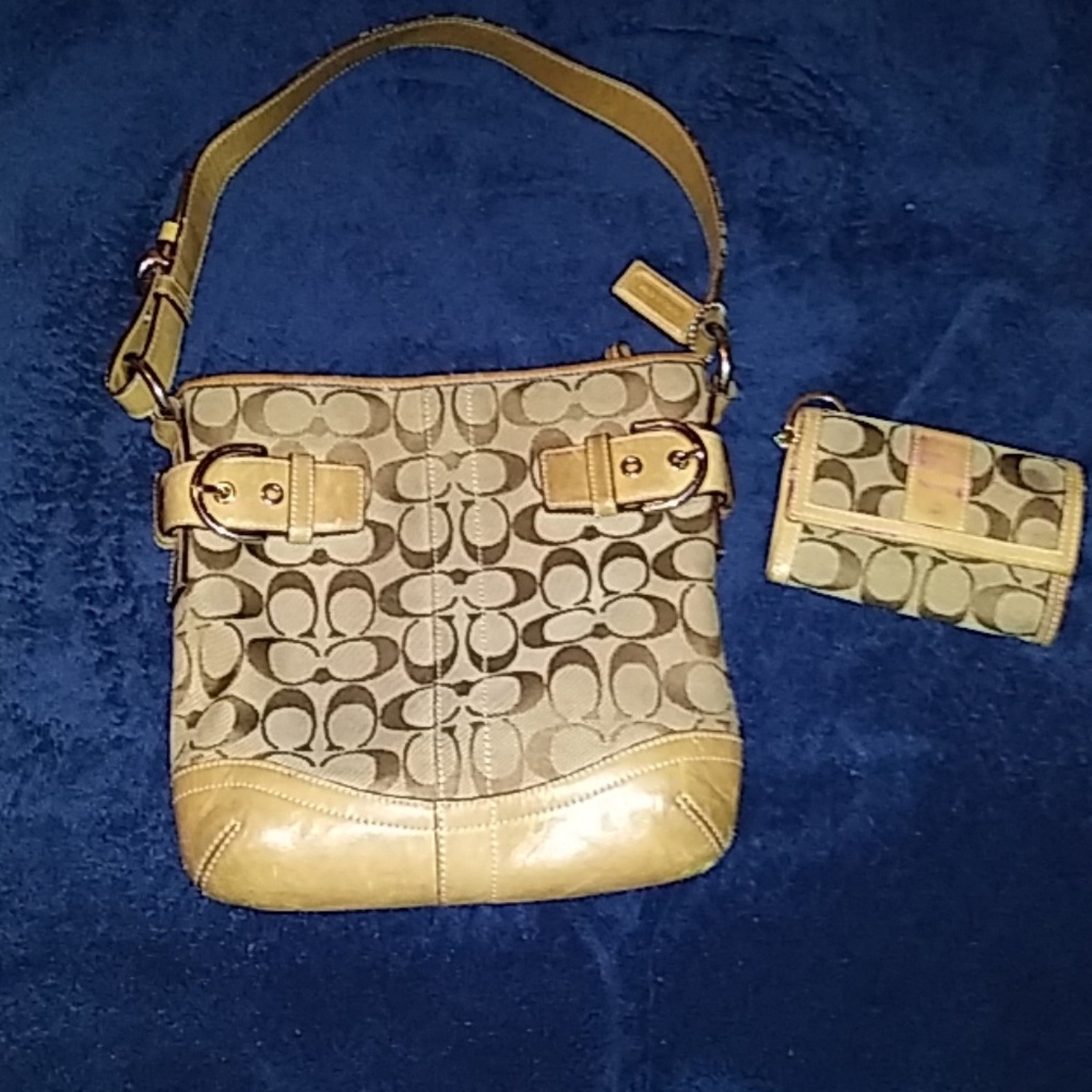 Couch Brown/Beige purse and matching wallet
